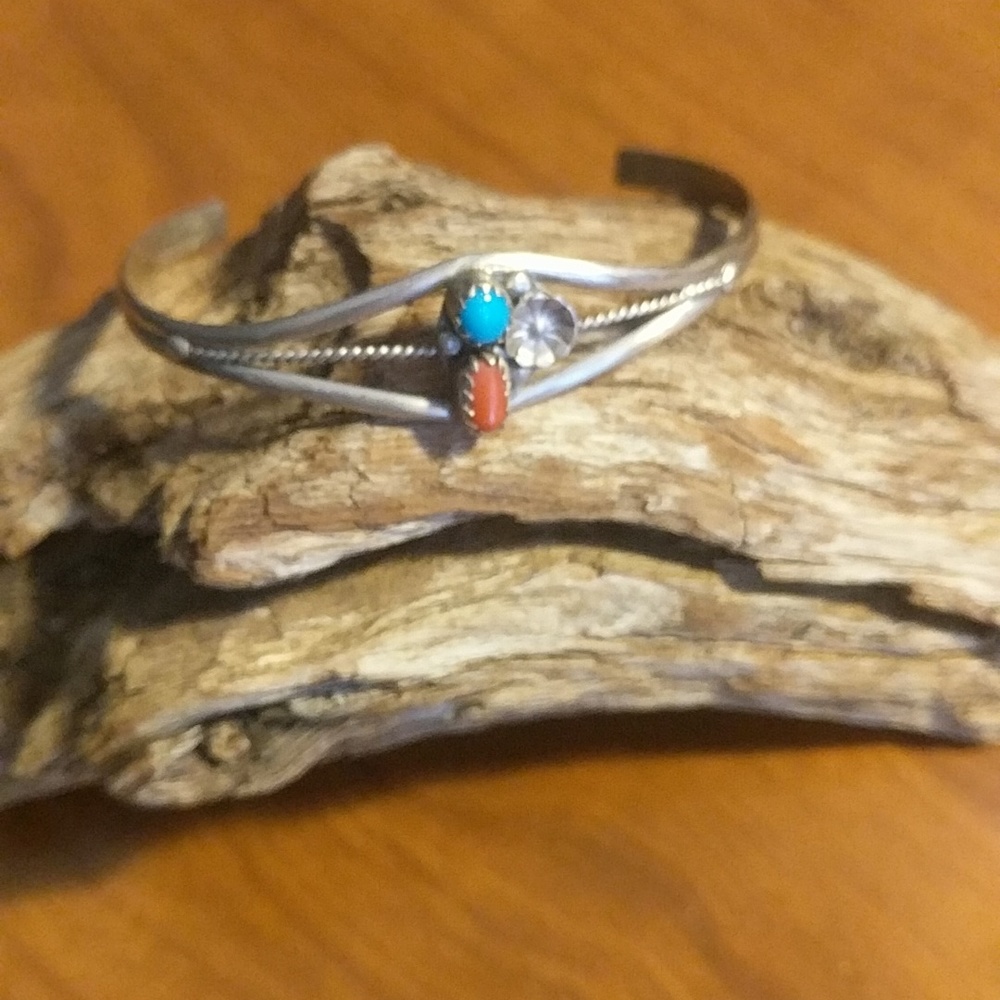 Child Cuff Coral and Turquoise SS